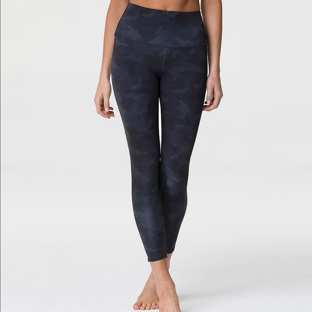 Onzie High Rise Basic Midi Leggings